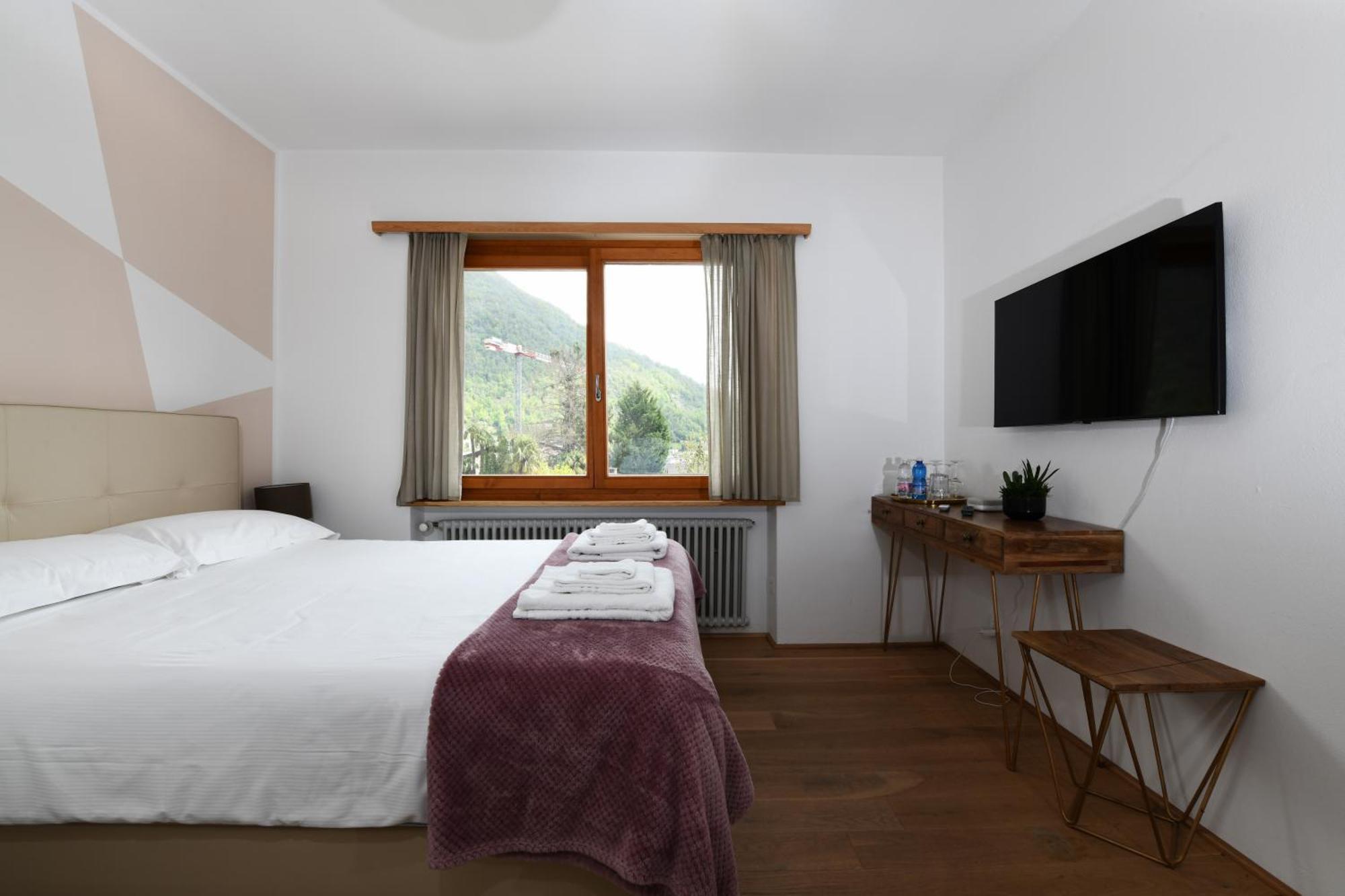 7Rooms - Self Check-In 24H Free Parking Losone Exterior photo