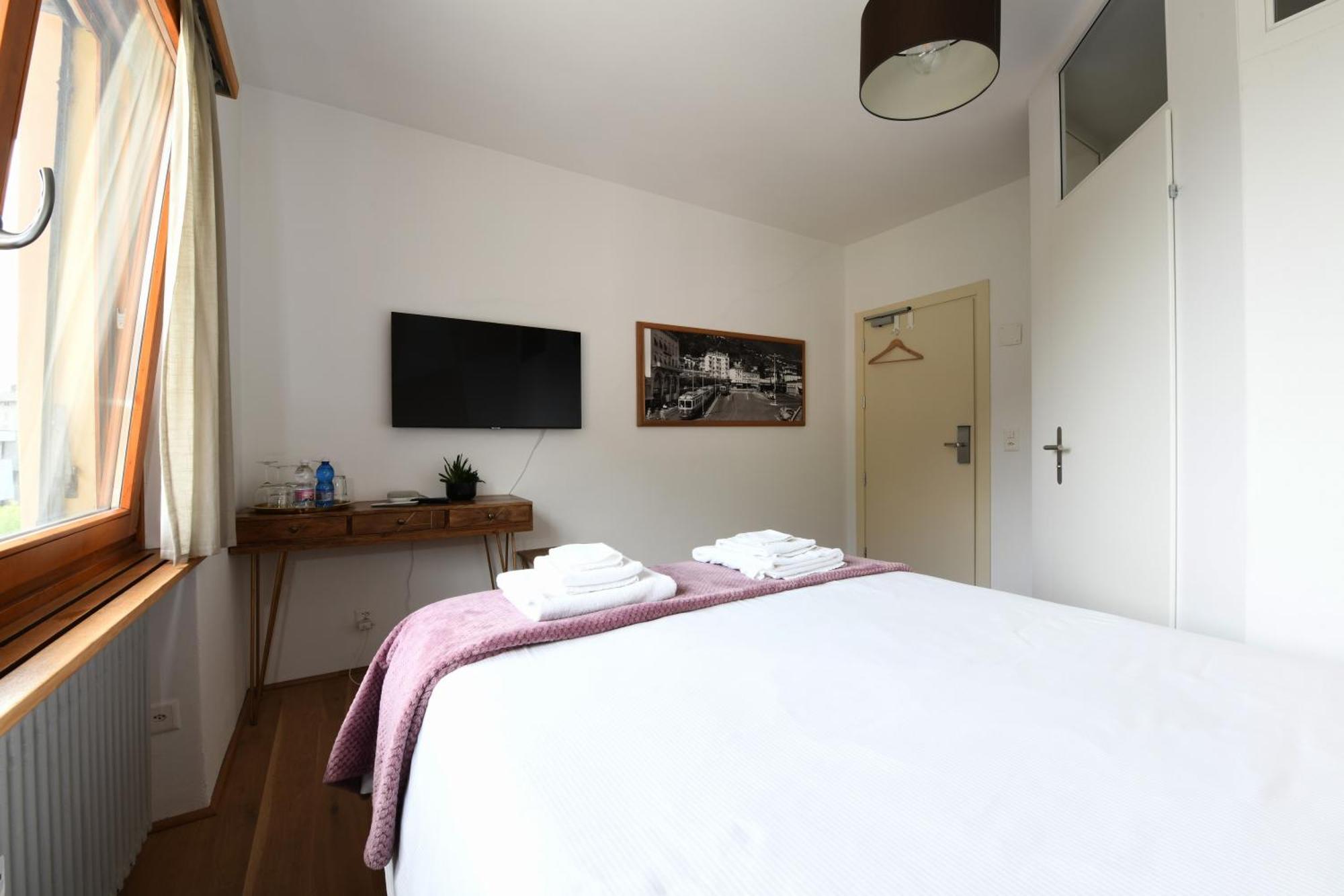 7Rooms - Self Check-In 24H Free Parking Losone Exterior photo