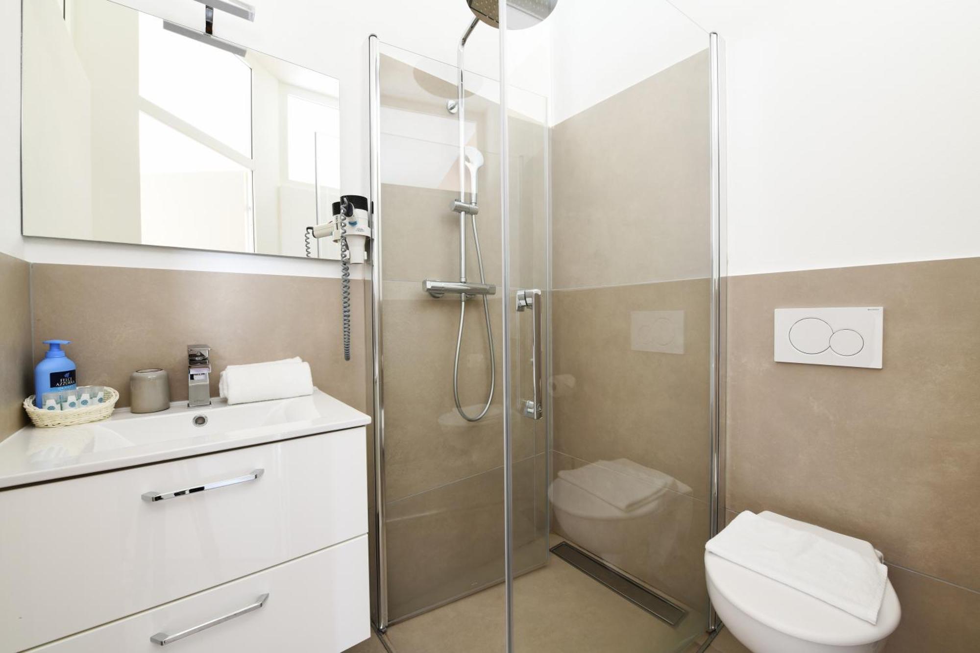 7Rooms - Self Check-In 24H Free Parking Losone Exterior photo
