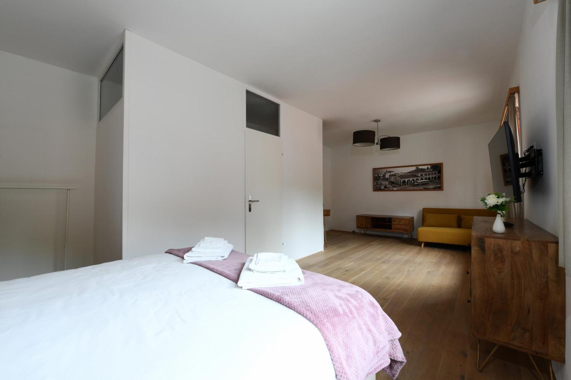 7Rooms - Self Check-In 24H Free Parking Losone Exterior photo