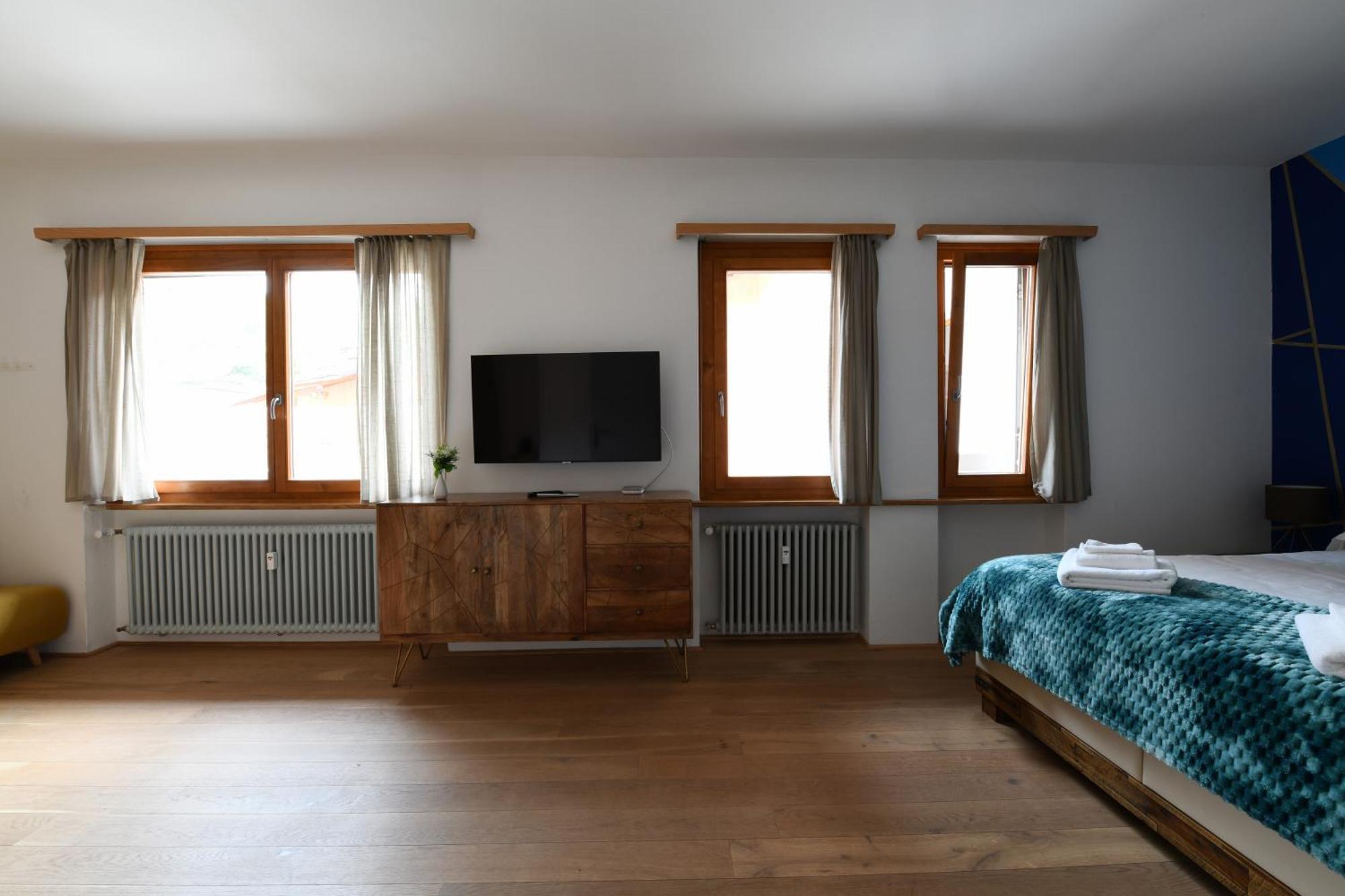 7Rooms - Self Check-In 24H Free Parking Losone Exterior photo