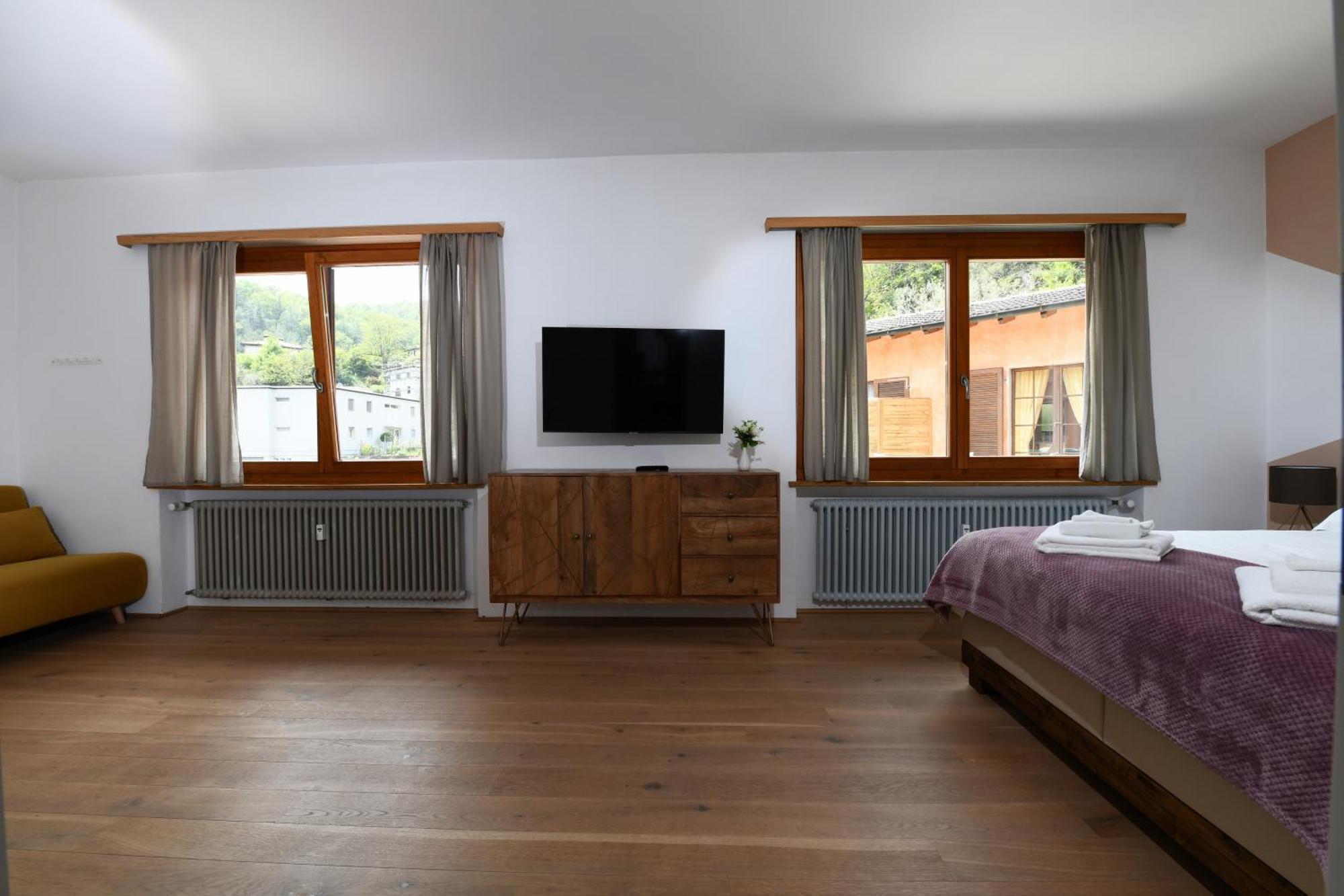7Rooms - Self Check-In 24H Free Parking Losone Exterior photo