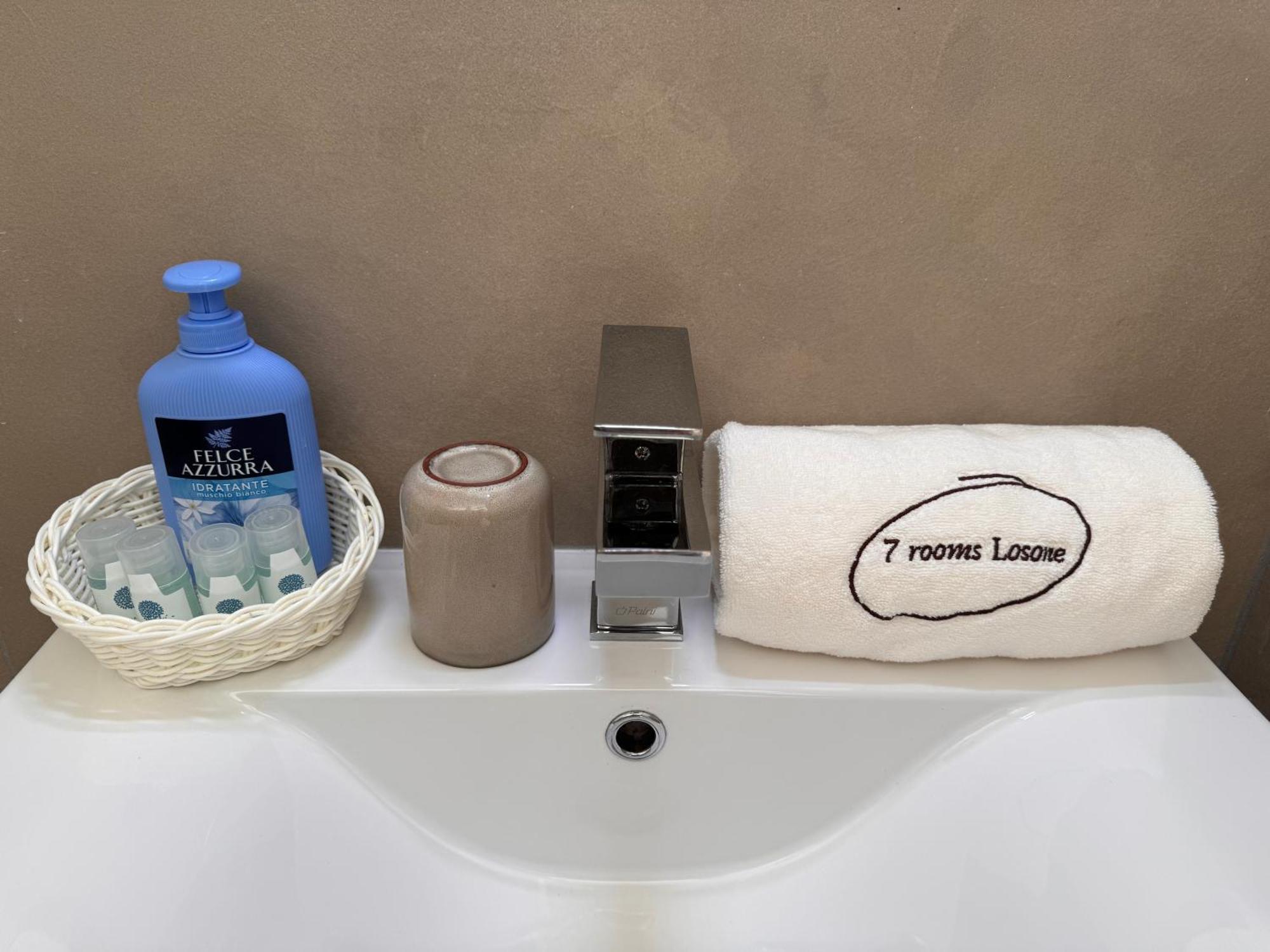 7Rooms - Self Check-In 24H Free Parking Losone Exterior photo